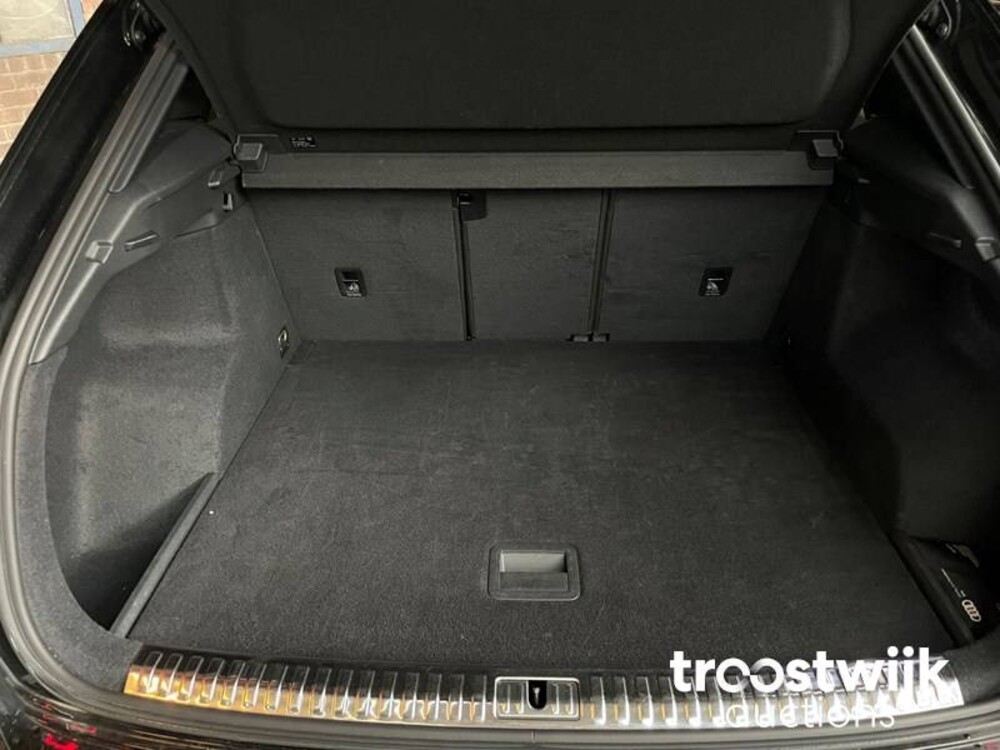 Audi Q3 S-Line 40TFSI Quattro 190PS 2019 -Orig. NL-, ZH-678-B