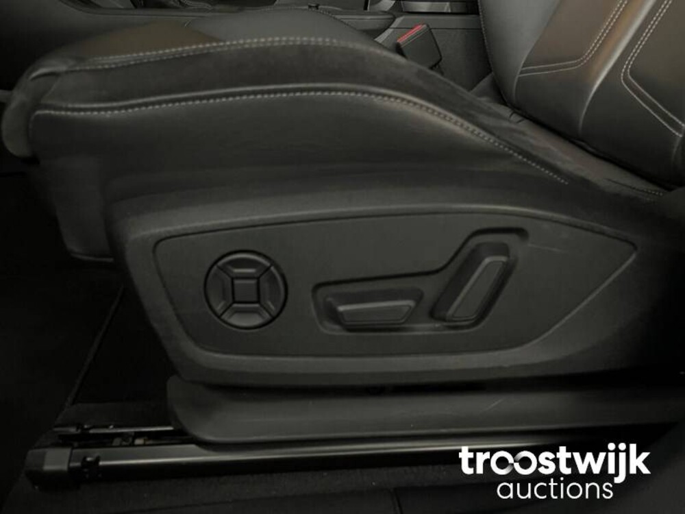 Audi Q3 S-Line 40TFSI Quattro 190PS 2019 -Orig. NL-, ZH-678-B