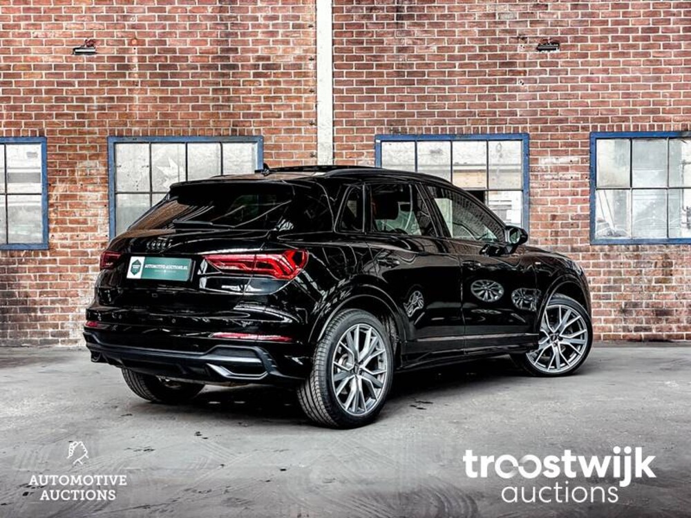 Audi Q3 S-Line 40TFSI Quattro 190PS 2019 -Orig. NL-, ZH-678-B