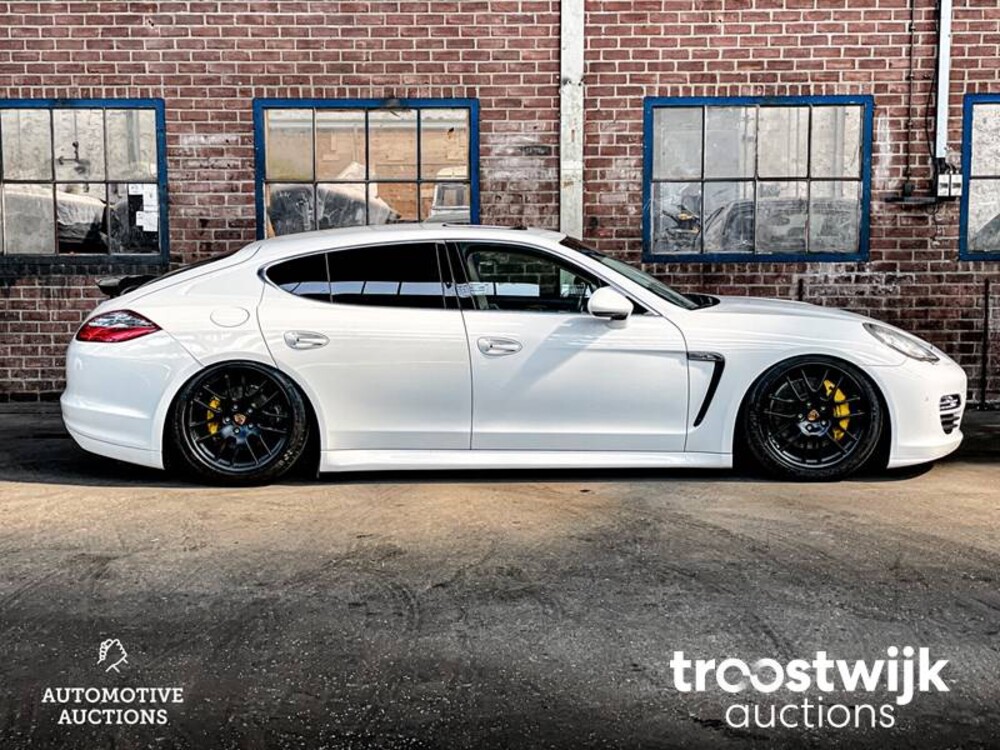 Porsche Panamera S 4.8 V8 400PS 2010