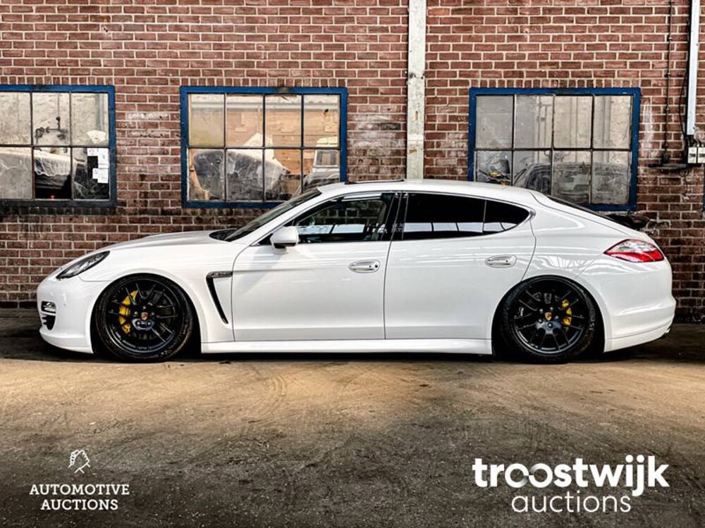 Porsche Panamera S 4.8 V8 400PS 2010