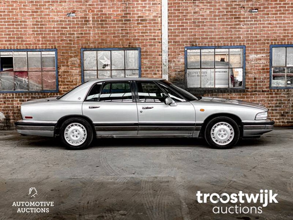 Buick Park Avenue 3.8 A U9 173hp 1992, 26-DH-DG