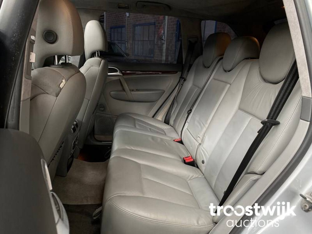 Porsche Cayenne Turbo 4.5 V8 450PS 2004 -Youngtimer-