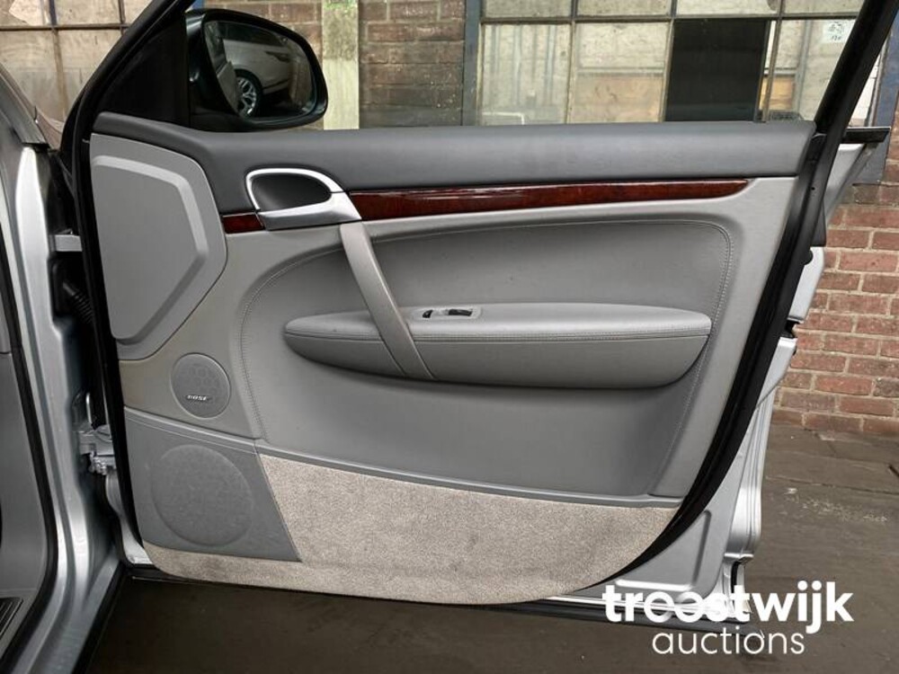 Porsche Cayenne Turbo 4.5 V8 450PS 2004 -Youngtimer-