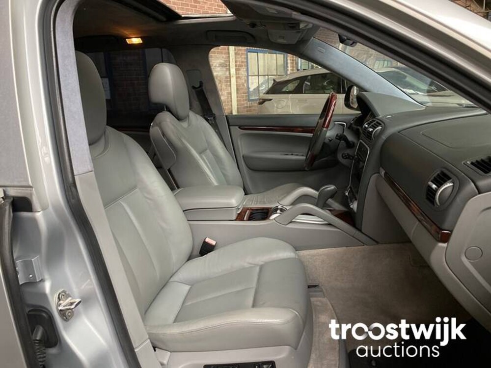 Porsche Cayenne Turbo 4.5 V8 450PS 2004 -Youngtimer-