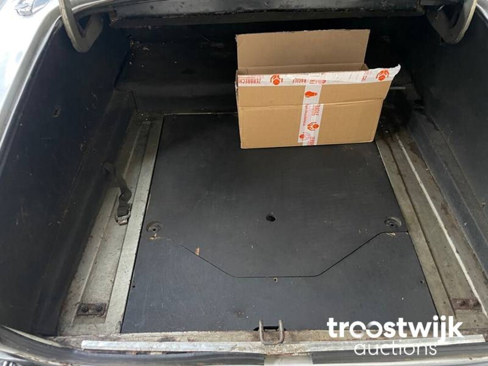 Jaguar XJ6 4.2 V8 186hp 1972 -Youngtimer-