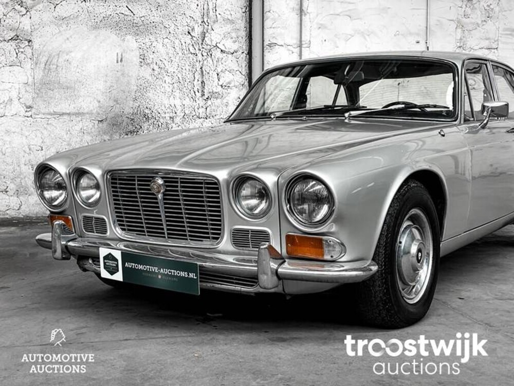 Jaguar XJ6 4.2 V8 186hp 1972 -Youngtimer-
