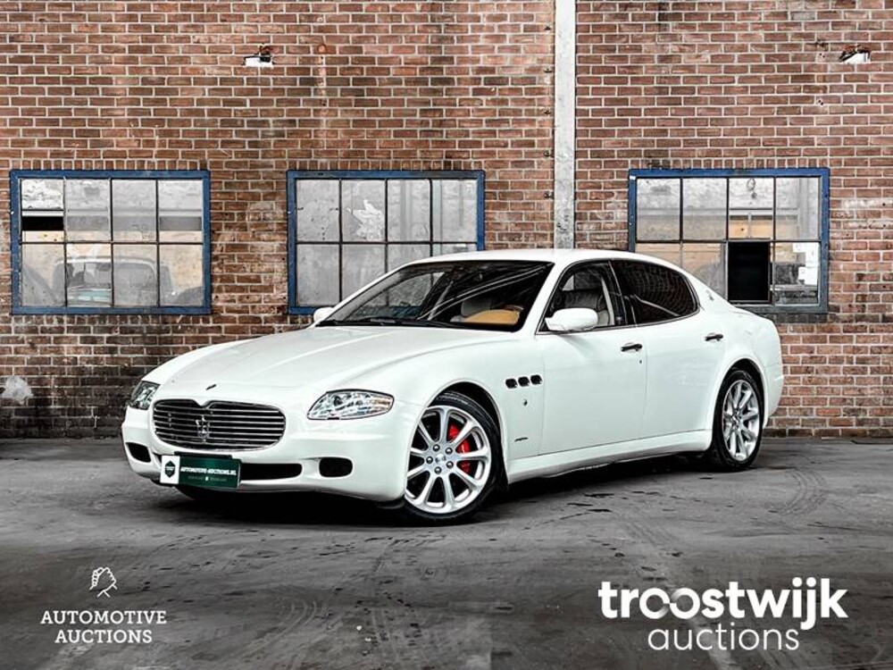 Maserati  Quattroporte 4.2 V8 Executive GT 401hp 2007 -Youngtimer-
