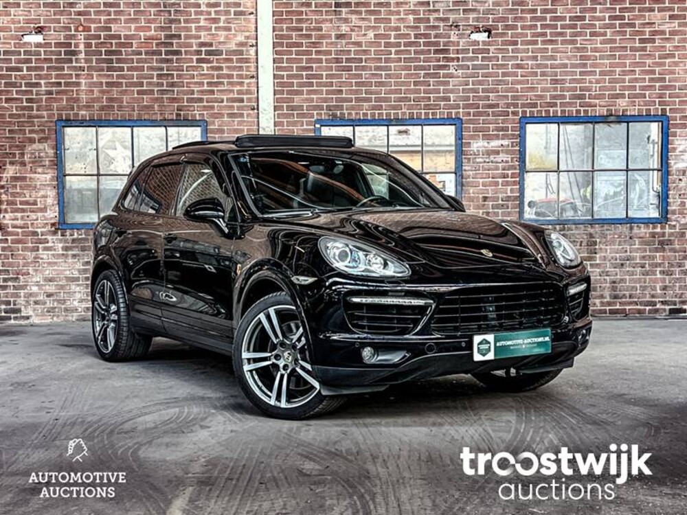 Porsche Cayenne Turbo 4.8 V8 500PS 2011