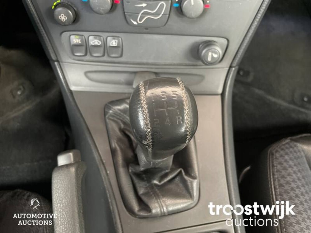 Volvo V70 Comfort Line station 2.4 140 PS 2001, 40-HK-XK