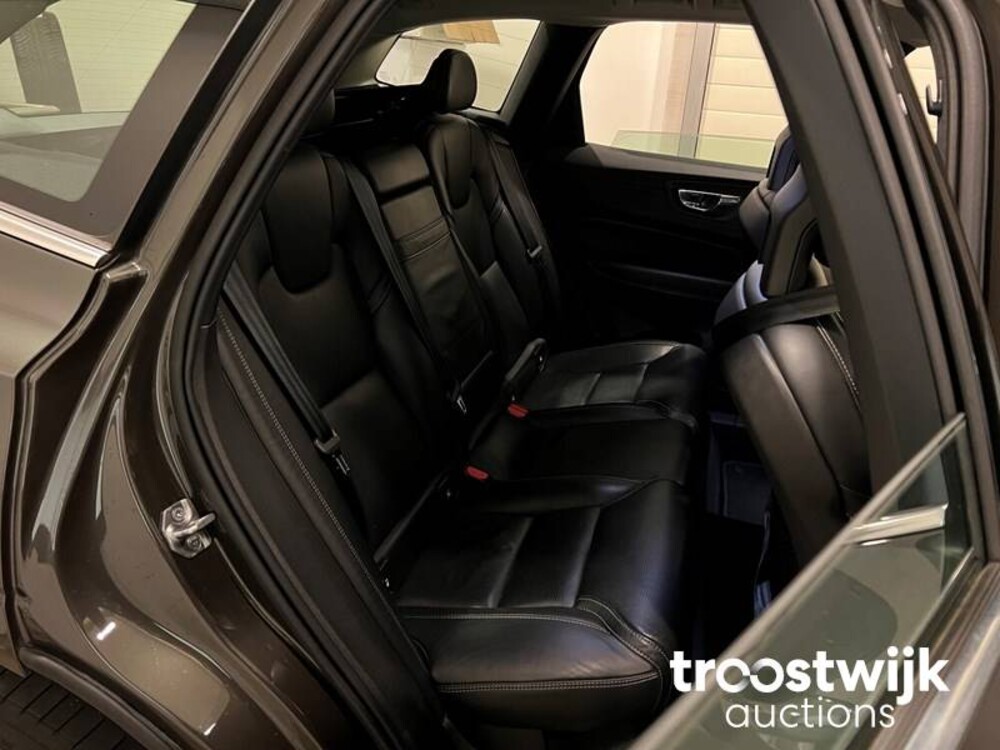 Volvo XC60 D4 Geartronic AWD Inscription 190pk 2018 -Orig. NL-, RL-821-P