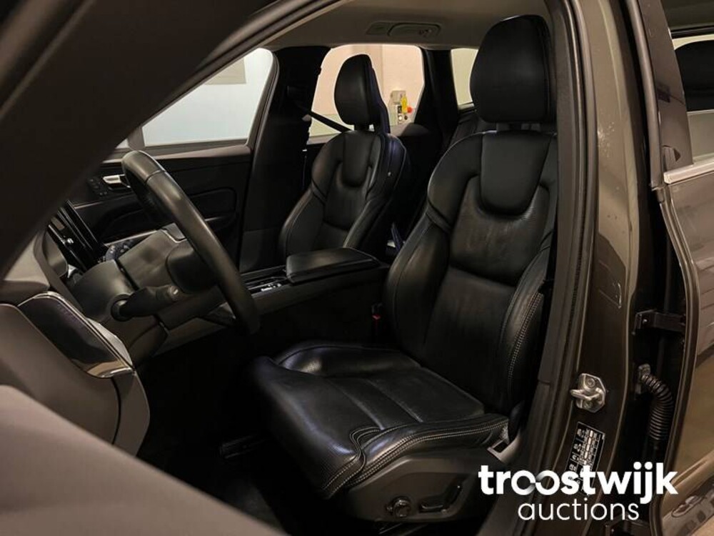 Volvo XC60 D4 Geartronic AWD Inscription 190pk 2018 -Orig. NL-, RL-821-P