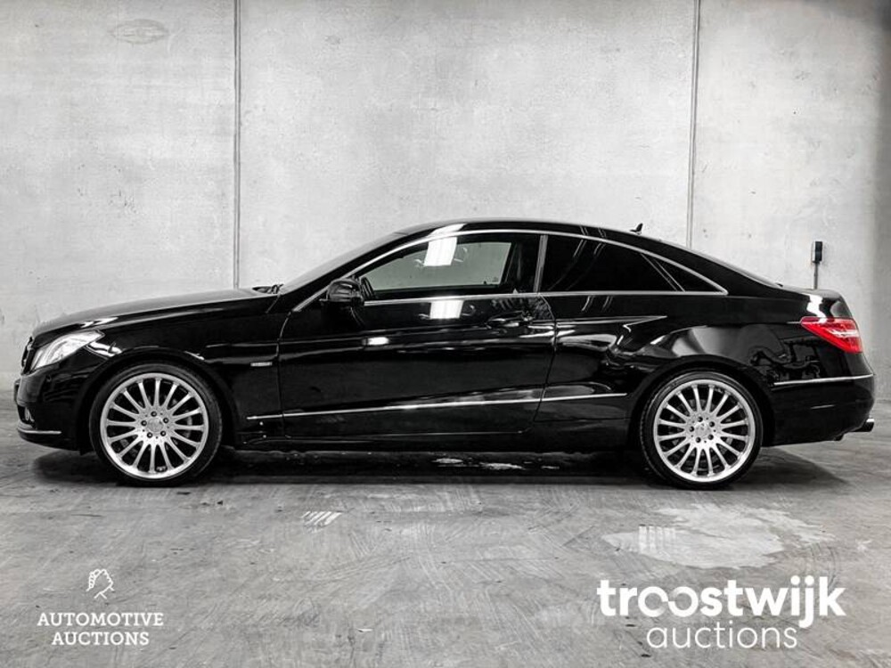 Mercedes-Benz E200 CGI Elegance Avantgarde 184pk 2010, XD-523-H