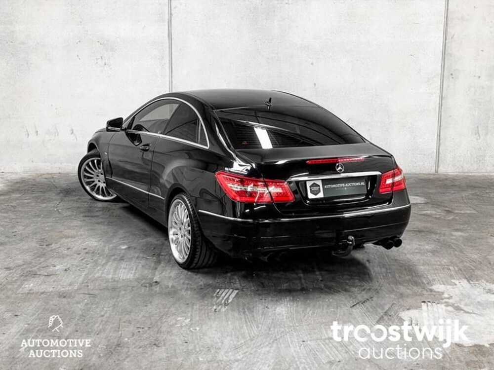 Mercedes-Benz E200 CGI Elegance Avantgarde 184pk 2010, XD-523-H