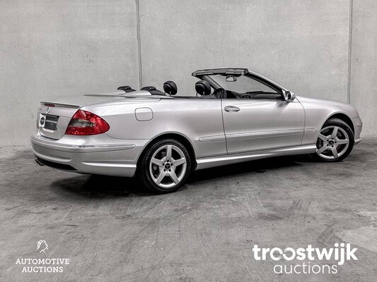 Mercedes-Benz CLK550 Elegance Cabriolet 387pk 2007, R-028-VF