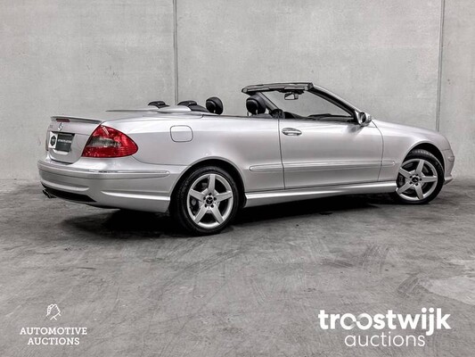 Mercedes-Benz CLK550 Elegance Cabriolet 387pk 2007, R-028-VF