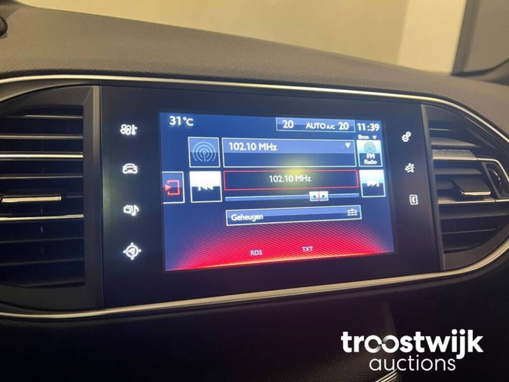 Peugeot 308 SW 1.6 e-THP GT 205 205pk 2015 -Orig. NL-, HJ-224-F