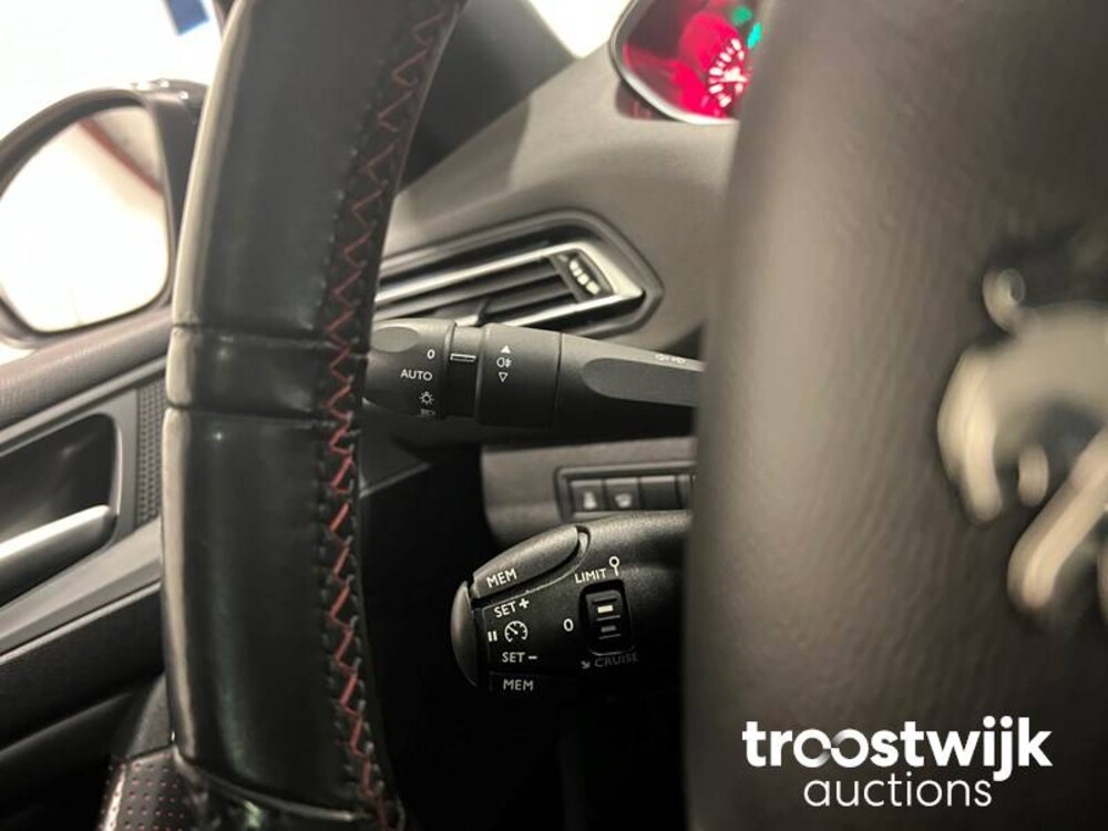 Peugeot 308 SW 1.6 e-THP GT 205 205pk 2015 -Orig. NL-, HJ-224-F