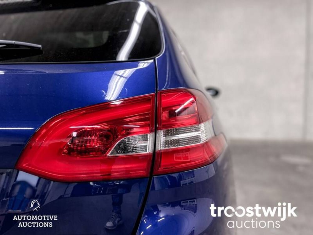 Peugeot 308 SW 1.6 e-THP GT 205 205pk 2015 -Orig. NL-, HJ-224-F