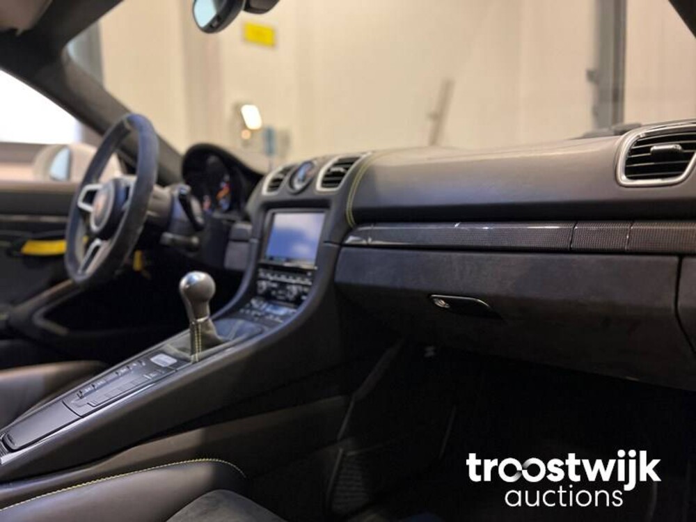 Porsche Cayman GT4 981 SportChrono 385pk 2016