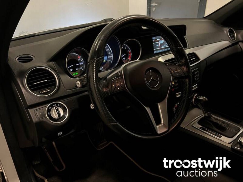 Mercedes-Benz C180 Ambition Avantgarde 156pk 2014 -Orig. NL-, 2-TFP-87