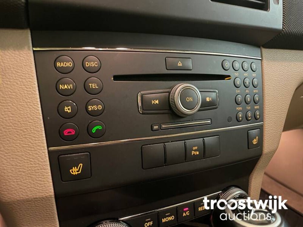 Mercedes-Benz GLK320 CDI 4Matic First Edition 224pk 2009, 64-TVN-4