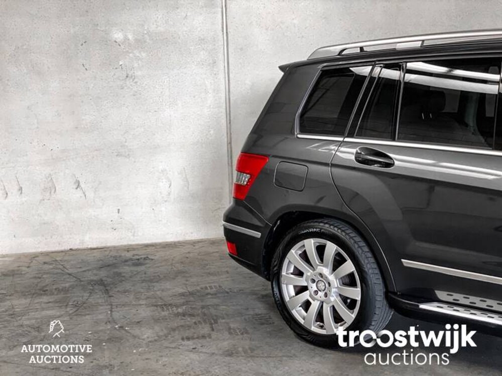 Mercedes-Benz GLK320 CDI 4Matic First Edition 224pk 2009, 64-TVN-4