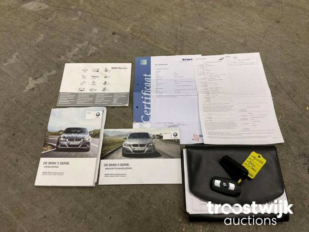 BMW 318i Touring Corporate Lease M Sport Edition 3-serie 136pk E90/E91 2013 -Orig. NL-, 90-ZLH-6