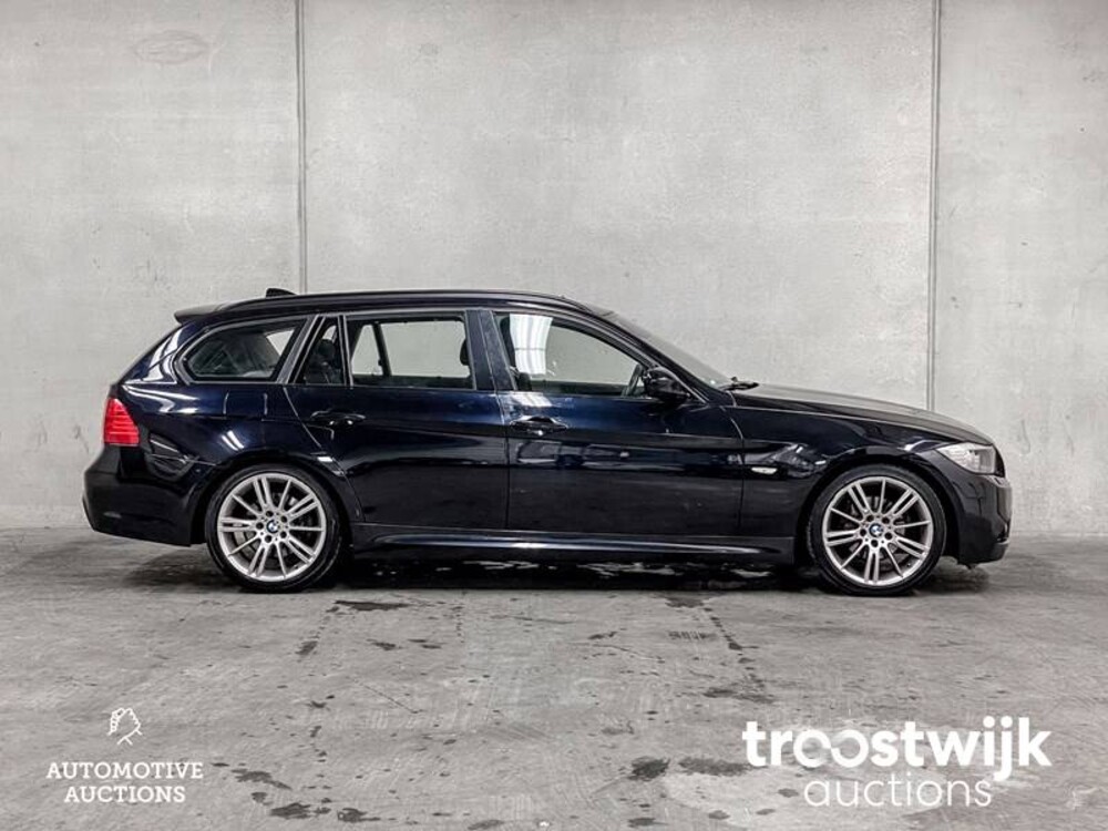 BMW 318i Touring Corporate Lease M Sport Edition 3-serie 136pk E90/E91 2013 -Orig. NL-, 90-ZLH-6