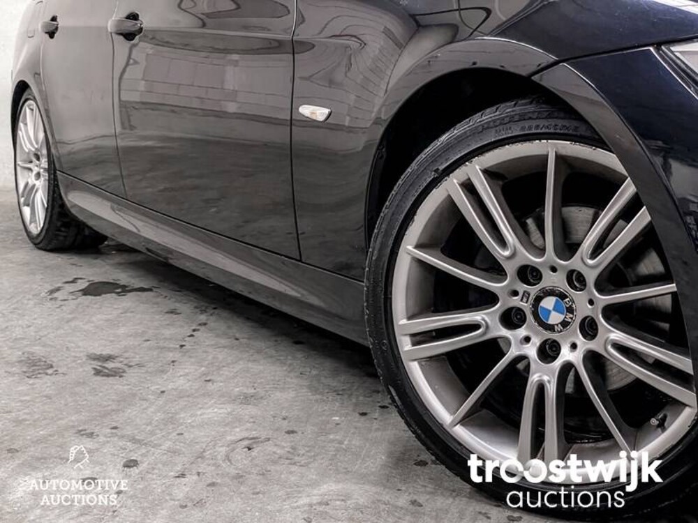 BMW 318i Touring Corporate Lease M Sport Edition 3-serie 136pk E90/E91 2013 -Orig. NL-, 90-ZLH-6