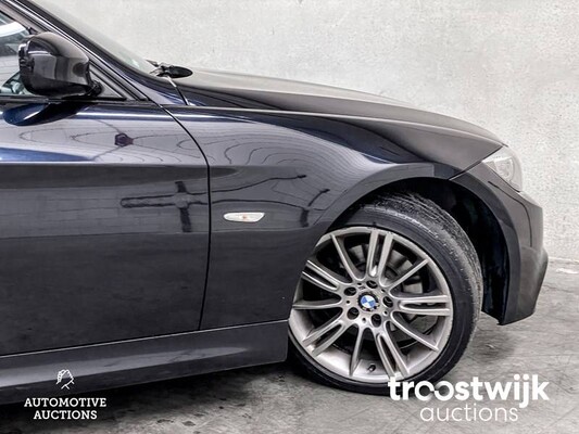 BMW 318i Touring Corporate Lease M Sport Edition 3-series 136hp E90/E91 2013 -Orig. NL-, 90-ZLH-6