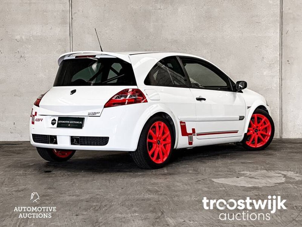 Renault Megane 2.0-16V T F1Team R26 2.0-16V 230pk 2009, L-163-GR