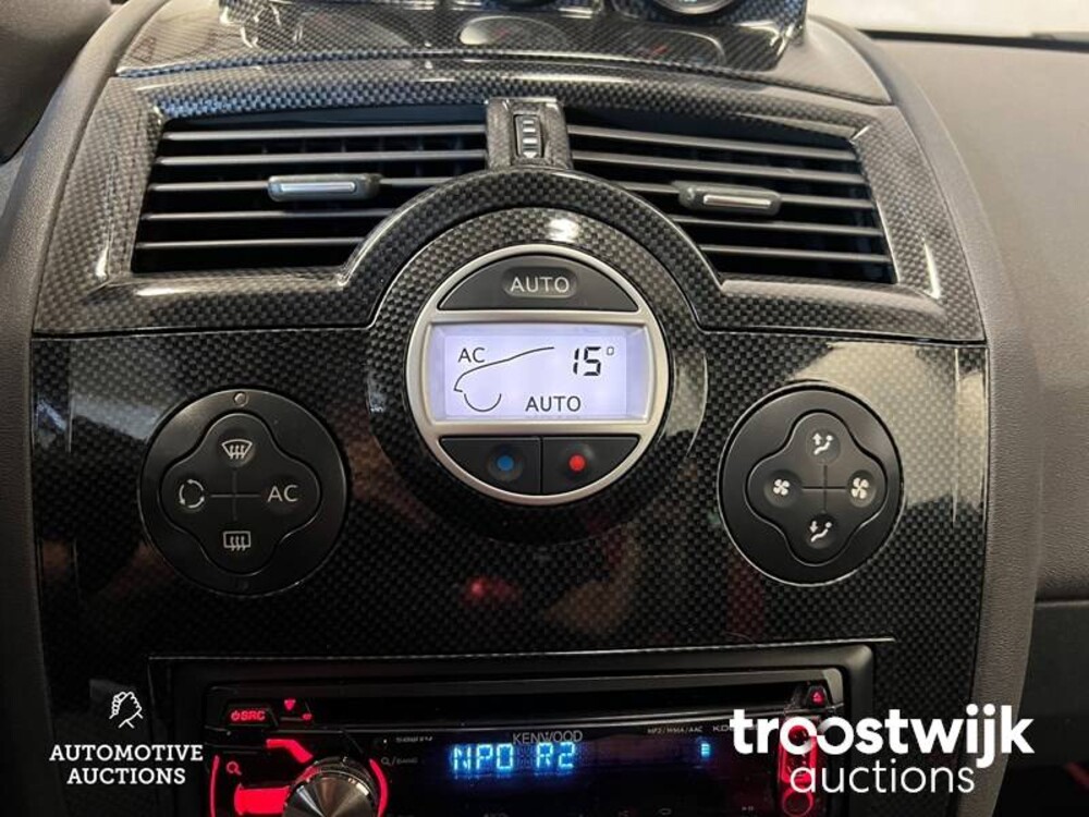 Renault Megane 2.0-16V T F1Team R26 2.0-16V 230pk 2009, L-163-GR