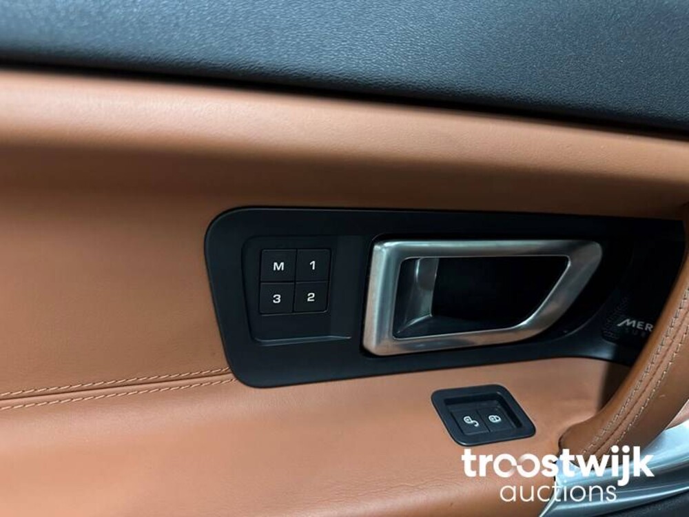 Land Rover Discovery Sport 2.0 TD4 HSE Luxury Panoramadak 179pk 4WD 2017 -Orig. NL-, NP-039-D