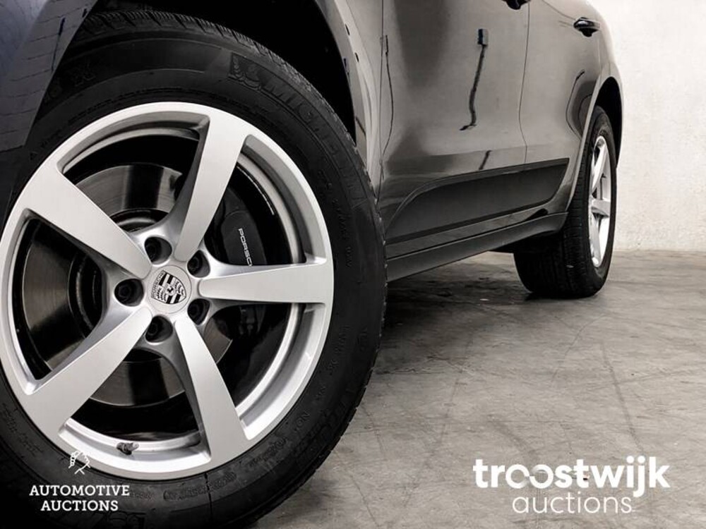 Porsche Macan 2.0 NIEUW-MODEL 245pk 2019 -Orig.NL- G-357-FZ