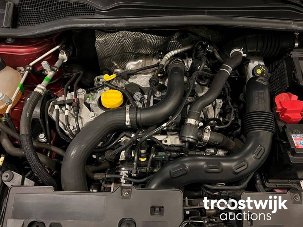 Renault Clio TCe Zen 90pk 2017 -Orig. NL-, PG-557-D