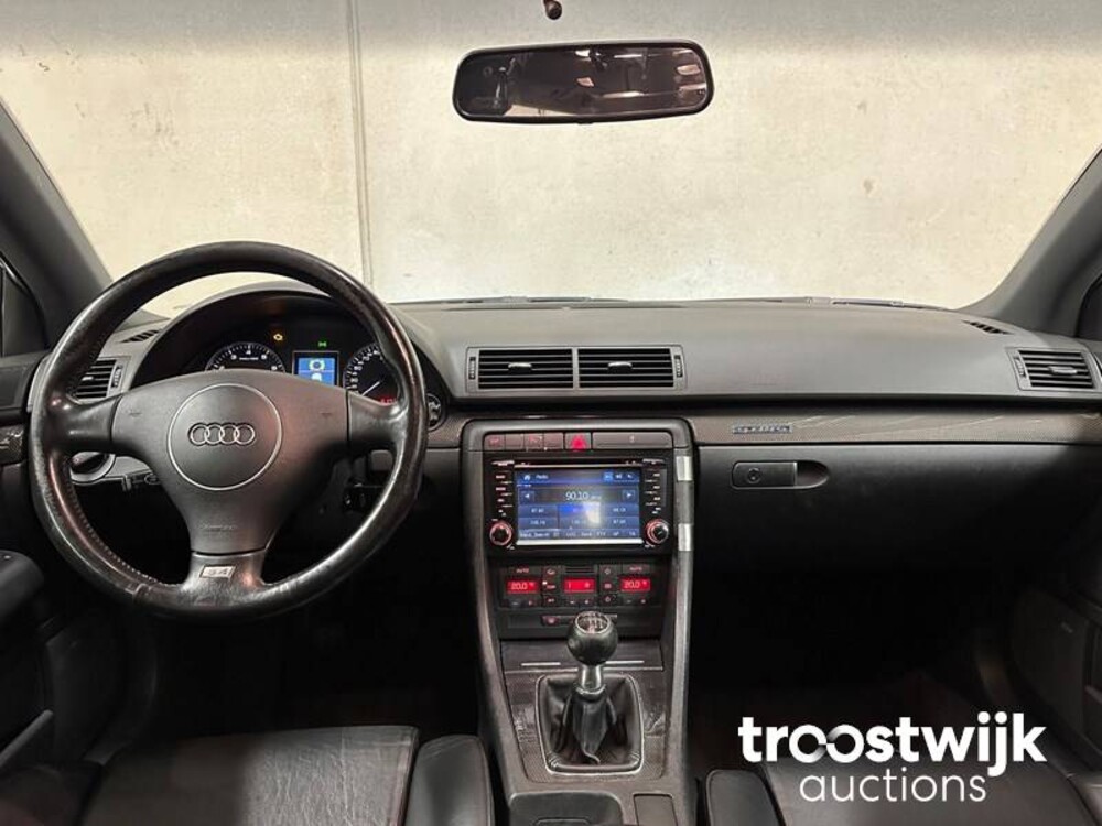 Audi S4 Avant  344pk B6 2003 -Orig. NL-, 43-ND-ZS