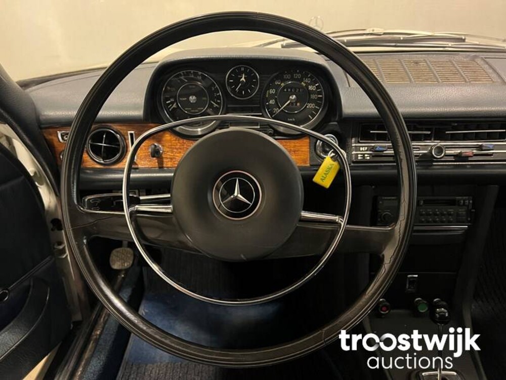 Mercedes-Benz 250ce 200-280 (W115) 160pk 1969