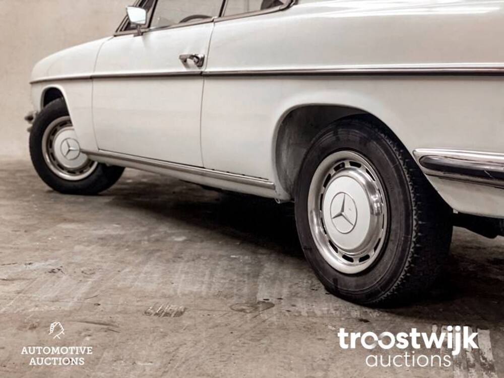 Mercedes-Benz 250ce 200-280 (W115) 160pk 1969
