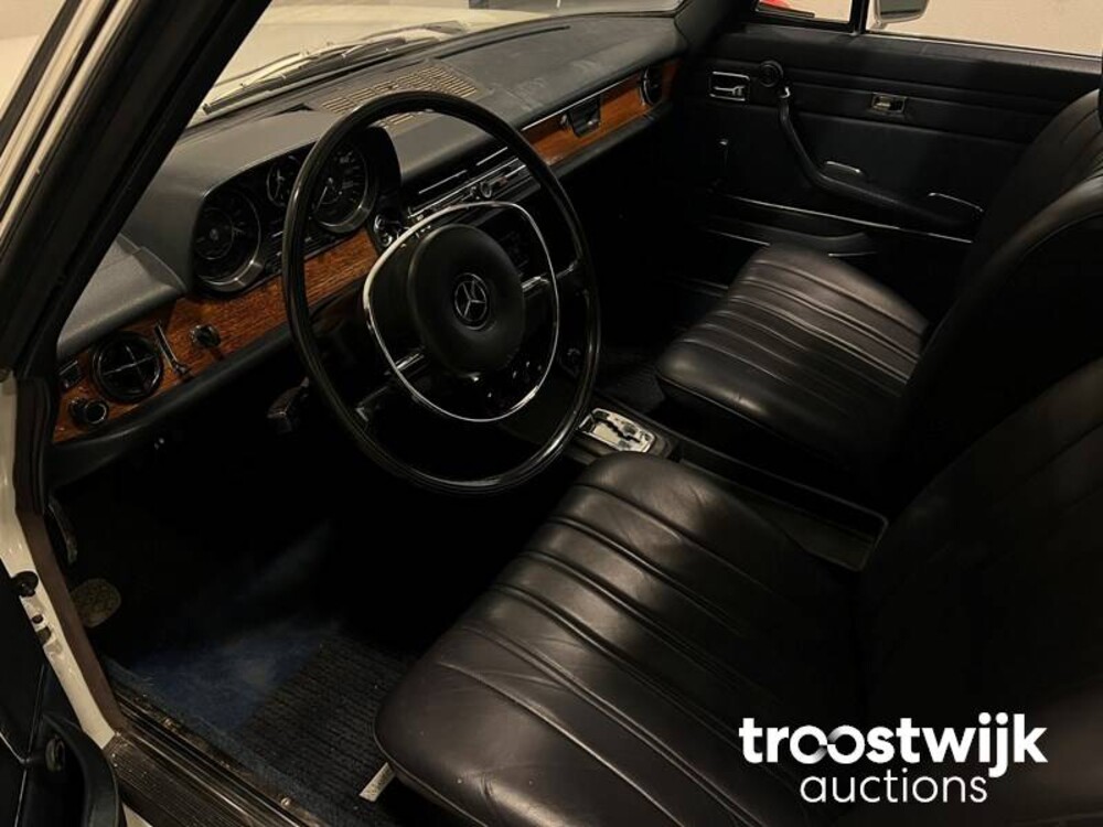 Mercedes-Benz 250ce 200-280 (W115) 160pk 1969