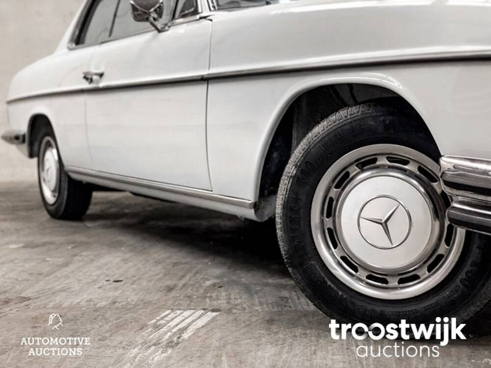 Mercedes-Benz 250ce 200-280 (W115) 160pk 1969