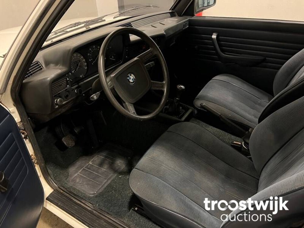 BMW 315 E21 75pk 1984, KJ-30-BB