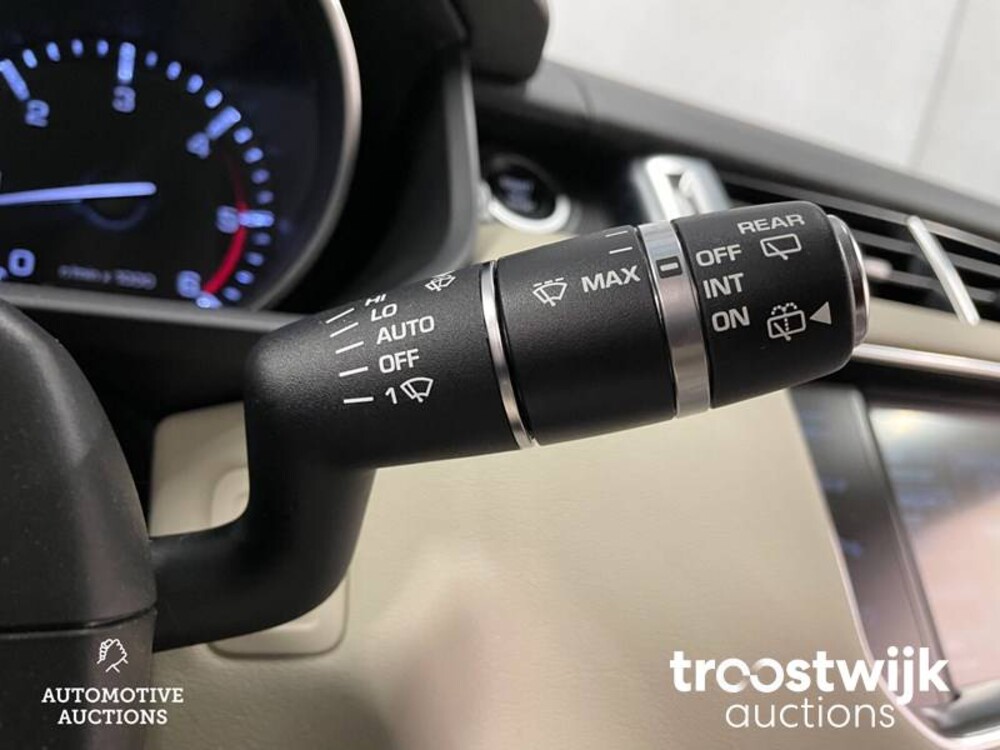 Land Rover Range Rover Sport 3.0 TDV6 HSE 258pk 2014, J-053-XZ