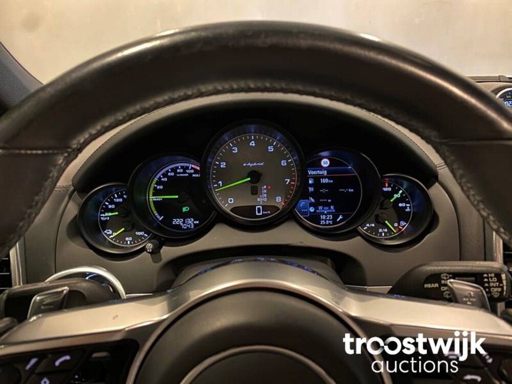 Porsche Cayenne S E-Hybrid 3.0 V6 Sport Chrono 416pk 2015 -Orig NL-, HF-254-S
