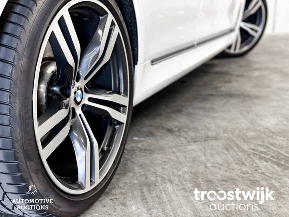 BMW 740i High Executive 326pk 2018 7-Serie, P-673-DS