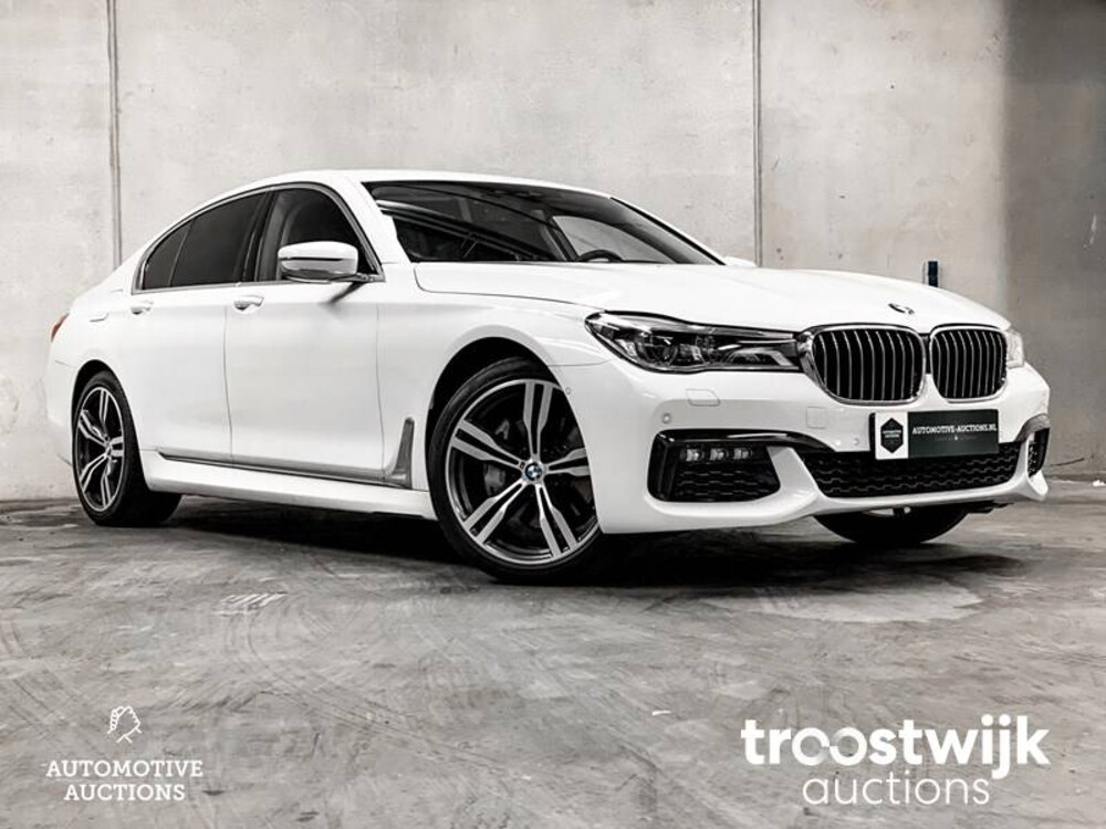 BMW 740i High Executive 326pk 2018 7-Serie, P-673-DS