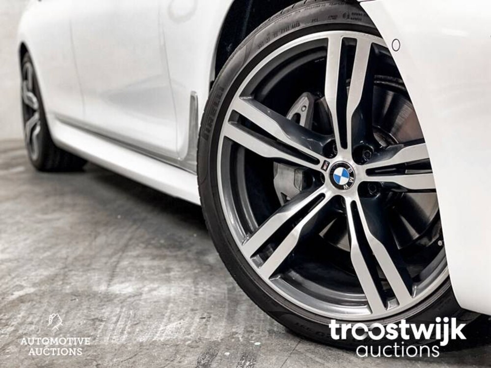 BMW 740i High Executive 326pk 2018 7-Serie, P-673-DS