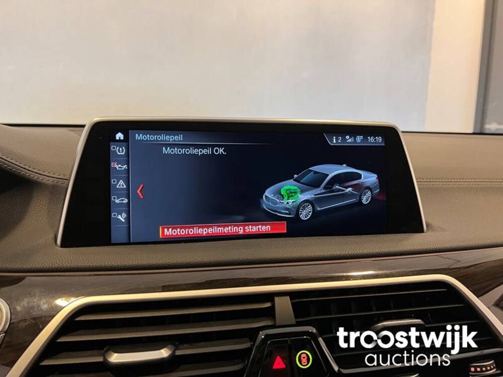 BMW 740i High Executive 326pk 2018 7-Serie, P-673-DS