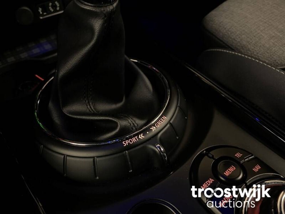 Mini Cooper Clubman SD Business Plus 190pk 2016, H-130-JV