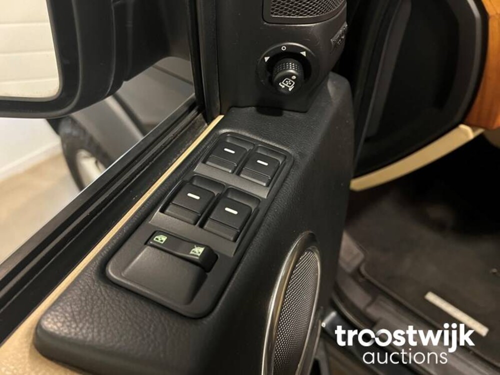 Land Rover Discovery 2.7 TdV6 HSE Premium 7-pers 190pk 2008, 98-ZG-XX